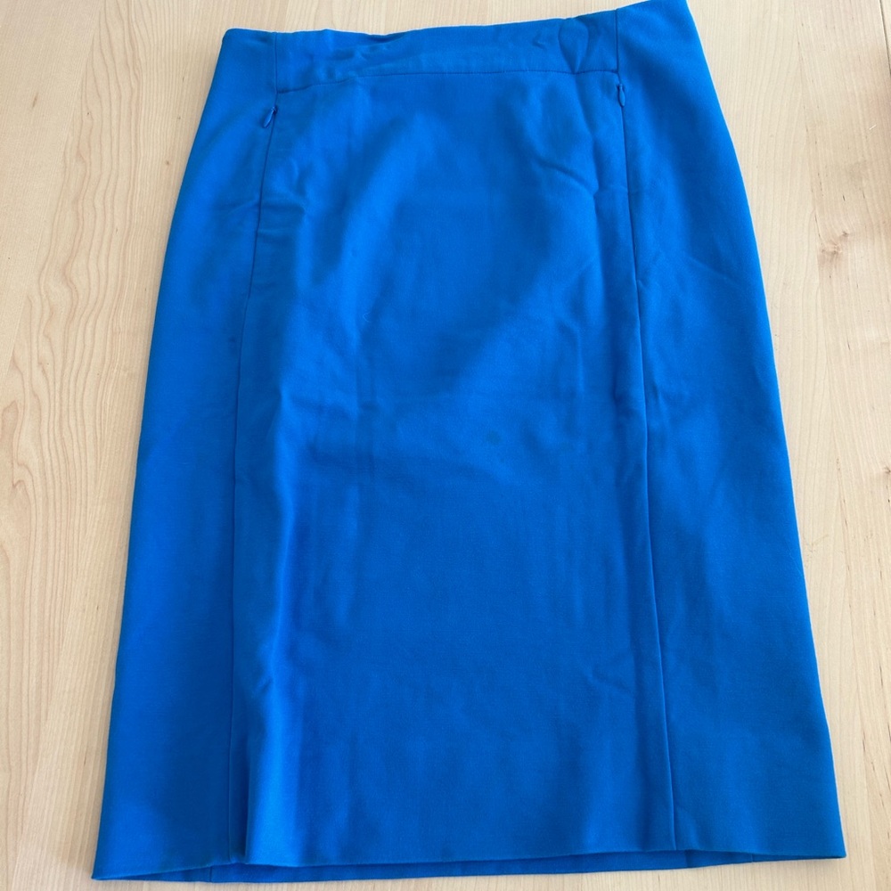 DVF size 8 blue skirt